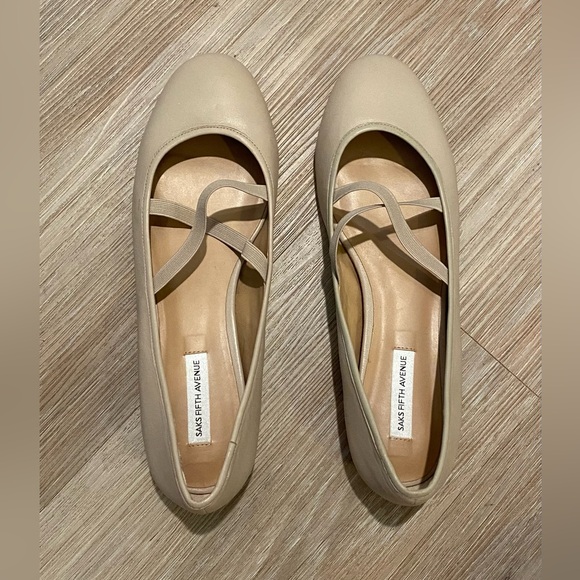 Saks Fifth Avenue Ballet Flats - Picture 3 of 9